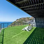 Villa Skylark - By Lovelystay *