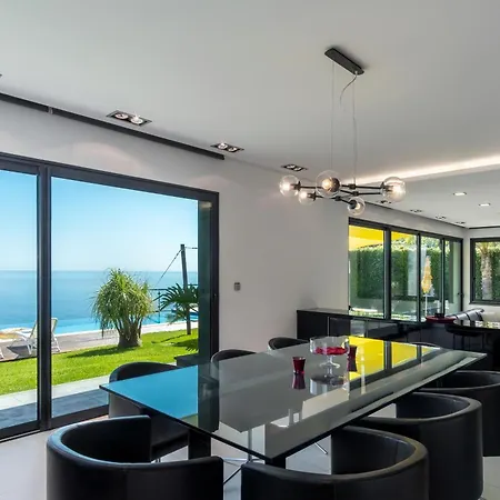 Skylark - By Lovelystay * 蓬他达维托亚