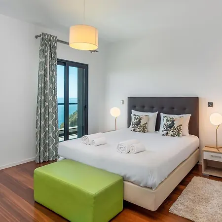 Skylark - By Lovelystay Villa *