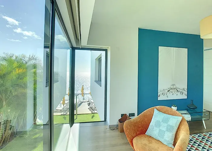 Skylark - By Lovelystay Vila